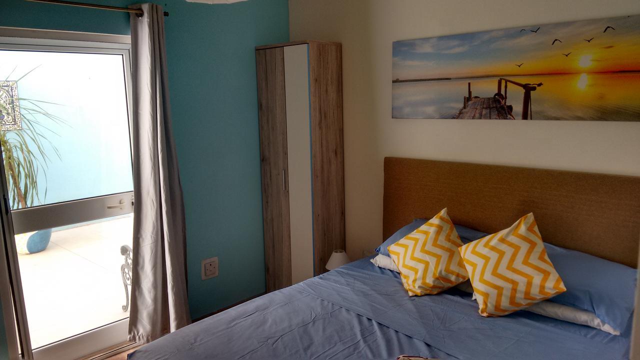 Swieqi Apartment Saint Julian's Bagian luar foto