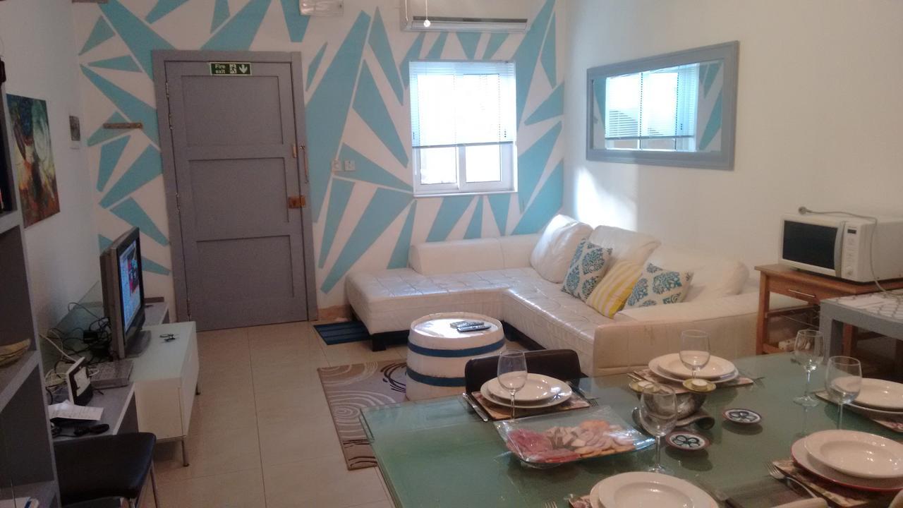 Swieqi Apartment Saint Julian's Bagian luar foto